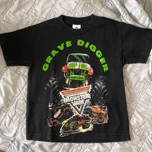 Boy’s Monster Jam Grave Digger Shirt in Size S